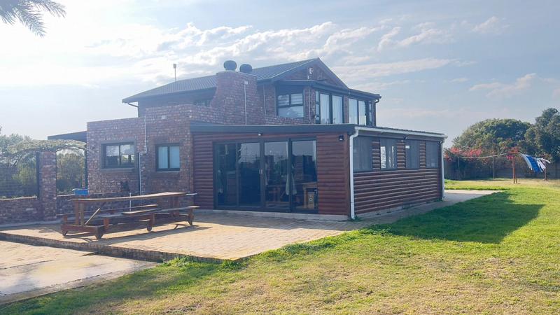 4 Bedroom Property for Sale in Aalwyndal Western Cape